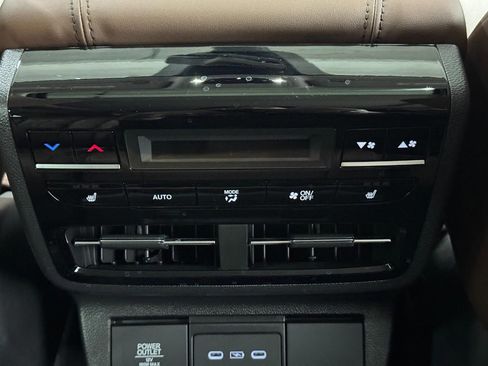 Used 2026 Acura MDX w/ Advance Package image 14