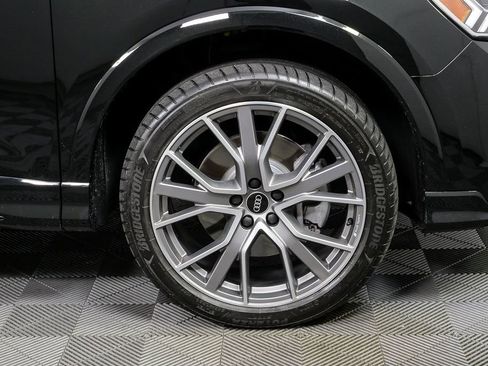 Used 2025 Audi Q3 2.0T Premium Plus w/ Premium Plus Package image 39