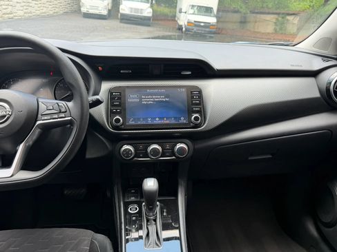 Used 2023 Nissan Kicks SV w/ Interior Electronics Package FWD image 20