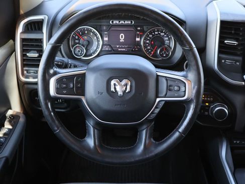 Used 2019 RAM 1500 Big Horn image 22