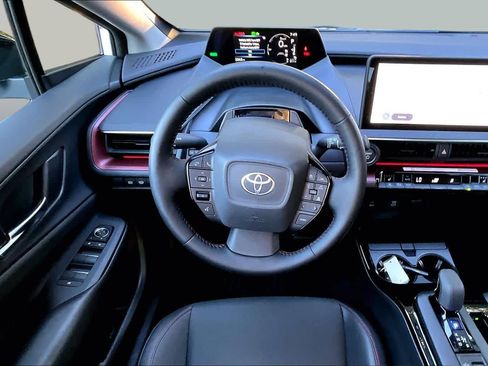 Certified 2026 Toyota Prius Plug-In Hybrid FWD image 6
