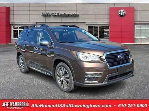 Used 2019 Subaru Ascent Touring AWD/4WD image 1