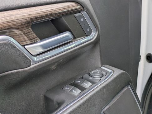 Used 2024 Chevrolet Silverado 3500 LT image 13