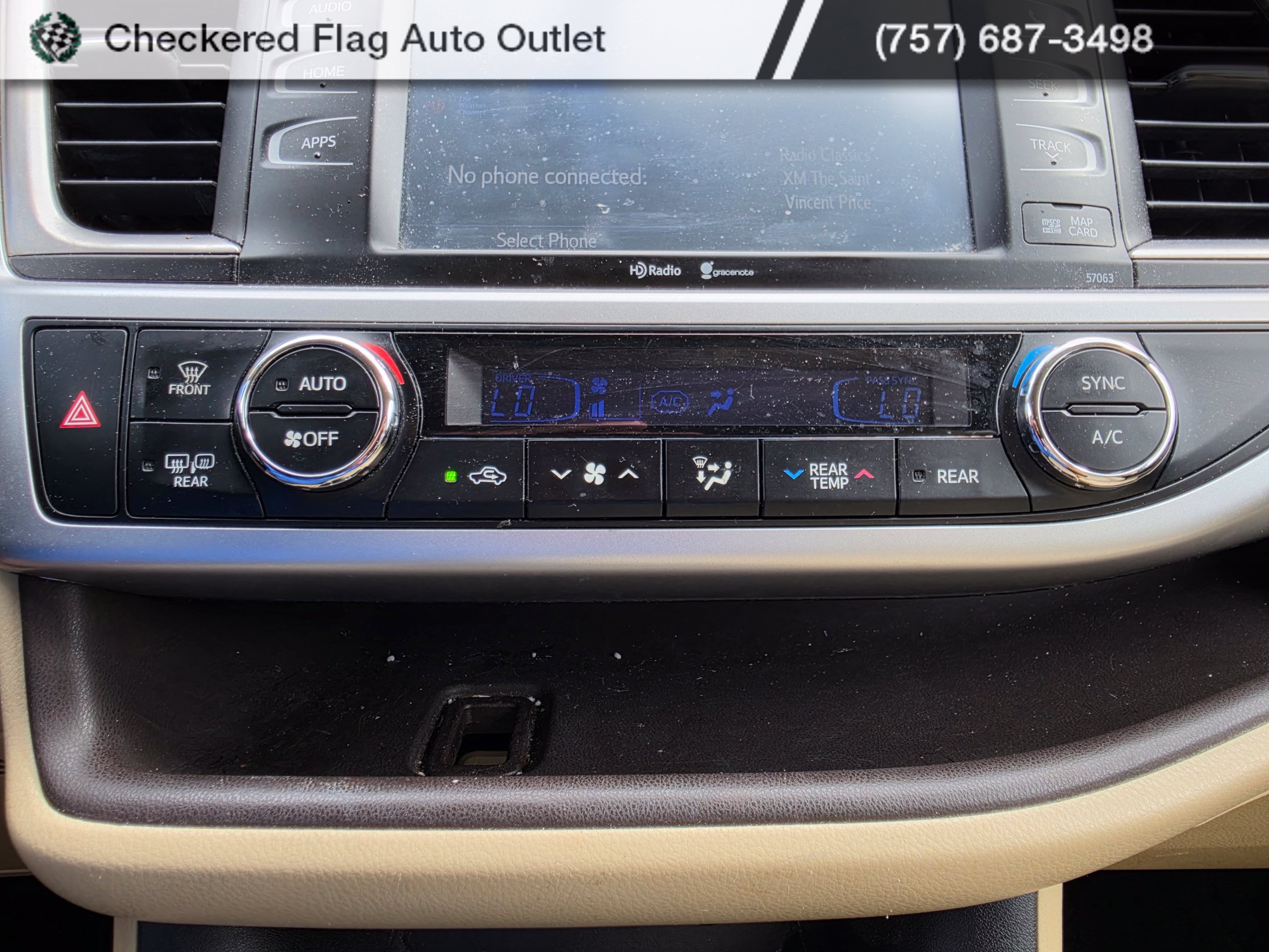 Used 2015 Toyota Highlander XLE AWD/4WD image 17