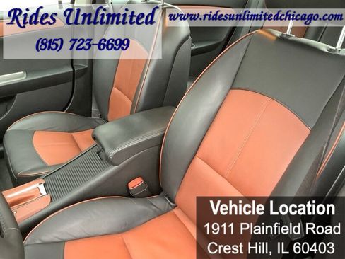 Used 2009 Chevrolet Malibu LTZ w/ HFV6 Engine Package FWD image 18
