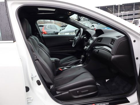 Used 2021 Acura ILX image 28