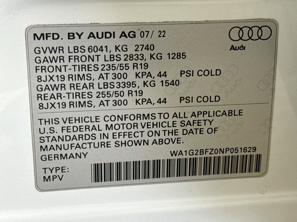 Used 2022 Audi Q4 e-tron Premium AWD/4WD image 34
