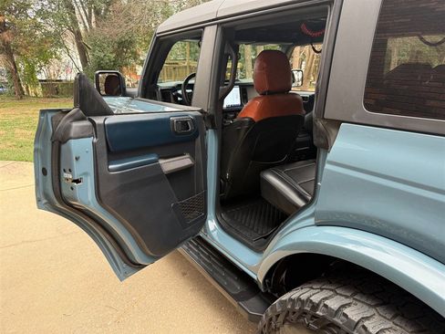 Used 2022 Ford Bronco Outer Banks image 61