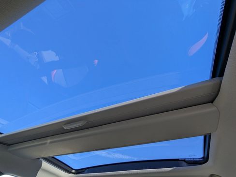 Used 2026 Toyota Prius Plug-In Hybrid image 20