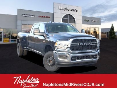 Used 2024 RAM 3500 Tradesman w/ Chrome Appearance Group