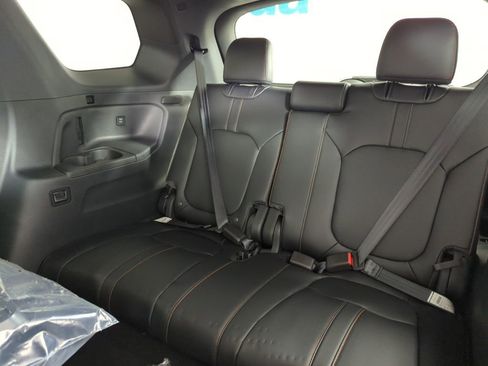 New 2025 Honda Pilot TrailSport image 28