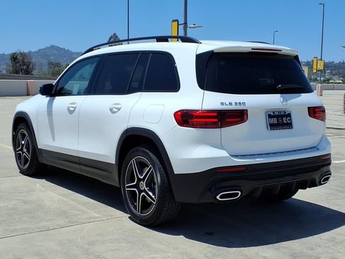 New 2026 Mercedes-Benz GLB 250 image 21