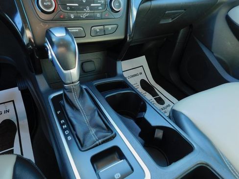 Used 2019 Ford Escape SEL image 26