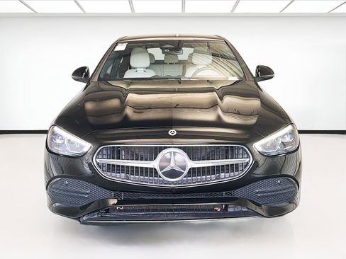 Used 2025 Mercedes-Benz C 300 Sedan image 2