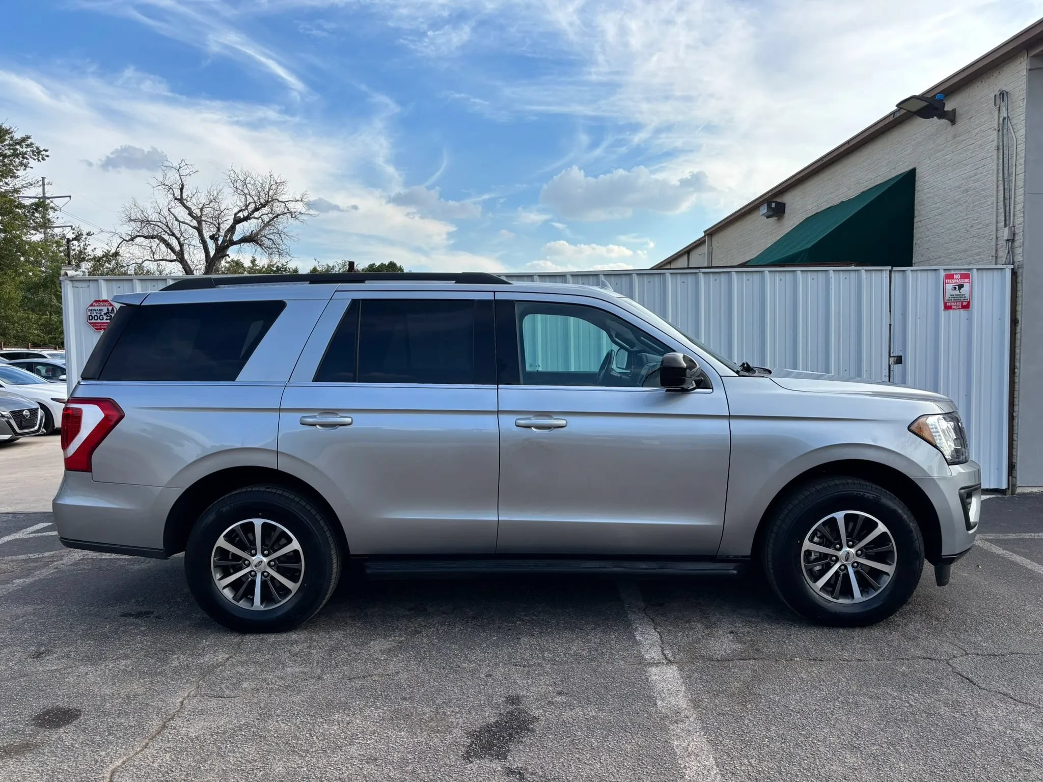 Used 2021 Ford Expedition XL AWD/4WD image 6