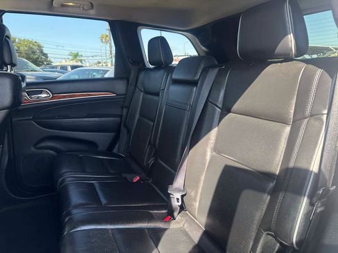 Used 2012 Jeep Grand Cherokee Overland AWD/4WD image 12