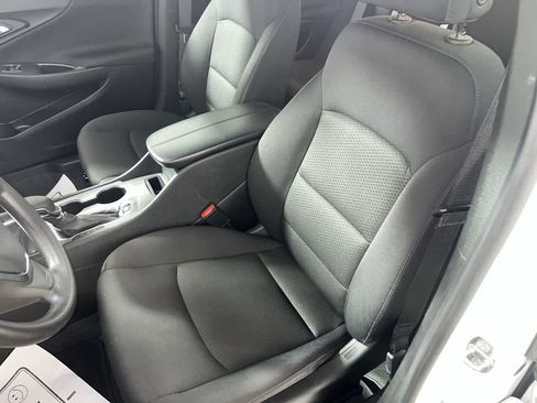 Used 2024 Chevrolet Malibu LT image 15