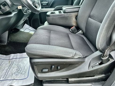 Used 2018 Chevrolet Silverado 1500 LT w/ All Star Edition image 16