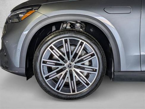 Used 2023 Mercedes-Benz EQE 500 4MATIC SUV image 23