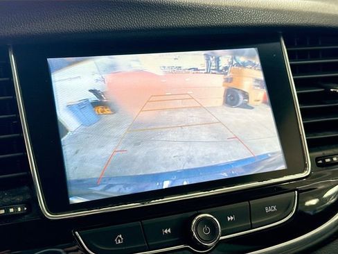 Used 2019 Buick Encore Sport Touring AWD/4WD image 14