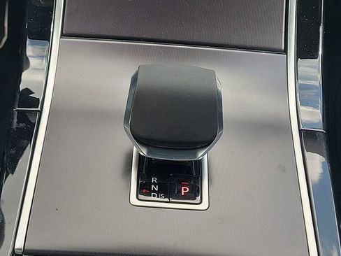 New 2026 Land Rover Range Rover Velar Dynamic SE image 20