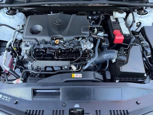 Certified 2024 Toyota Camry SE w/ Convenience Package image 40
