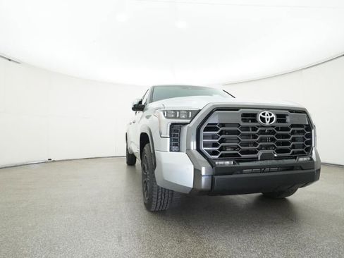 New 2026 Toyota Tundra Platinum AWD/4WD image 30