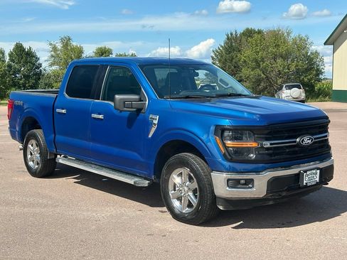 Used 2024 Ford F150 XLT AWD/4WD image 7
