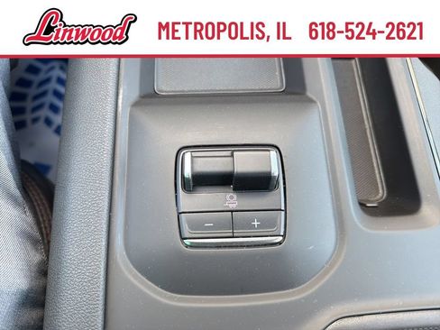 Used 2024 GMC Sierra 2500 AT4 w/ AT4 Premium Plus Package AWD/4WD image 27