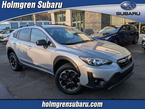 Used 2022 Subaru Crosstrek 2.0i image 1