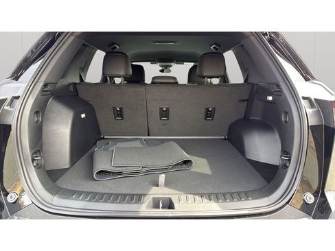 New 2026 Chevrolet Equinox LT w/ Convenience Package II AWD/4WD image 18
