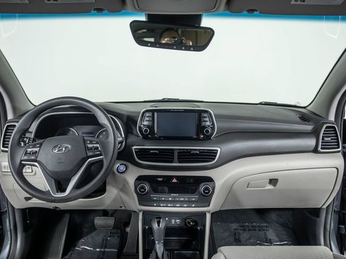 Used 2019 Hyundai Tucson Sport FWD image 6