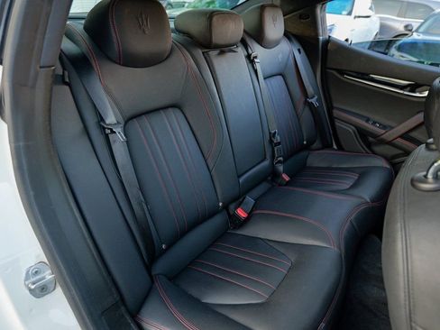 Used 2022 Maserati Ghibli Modena Q4 image 31