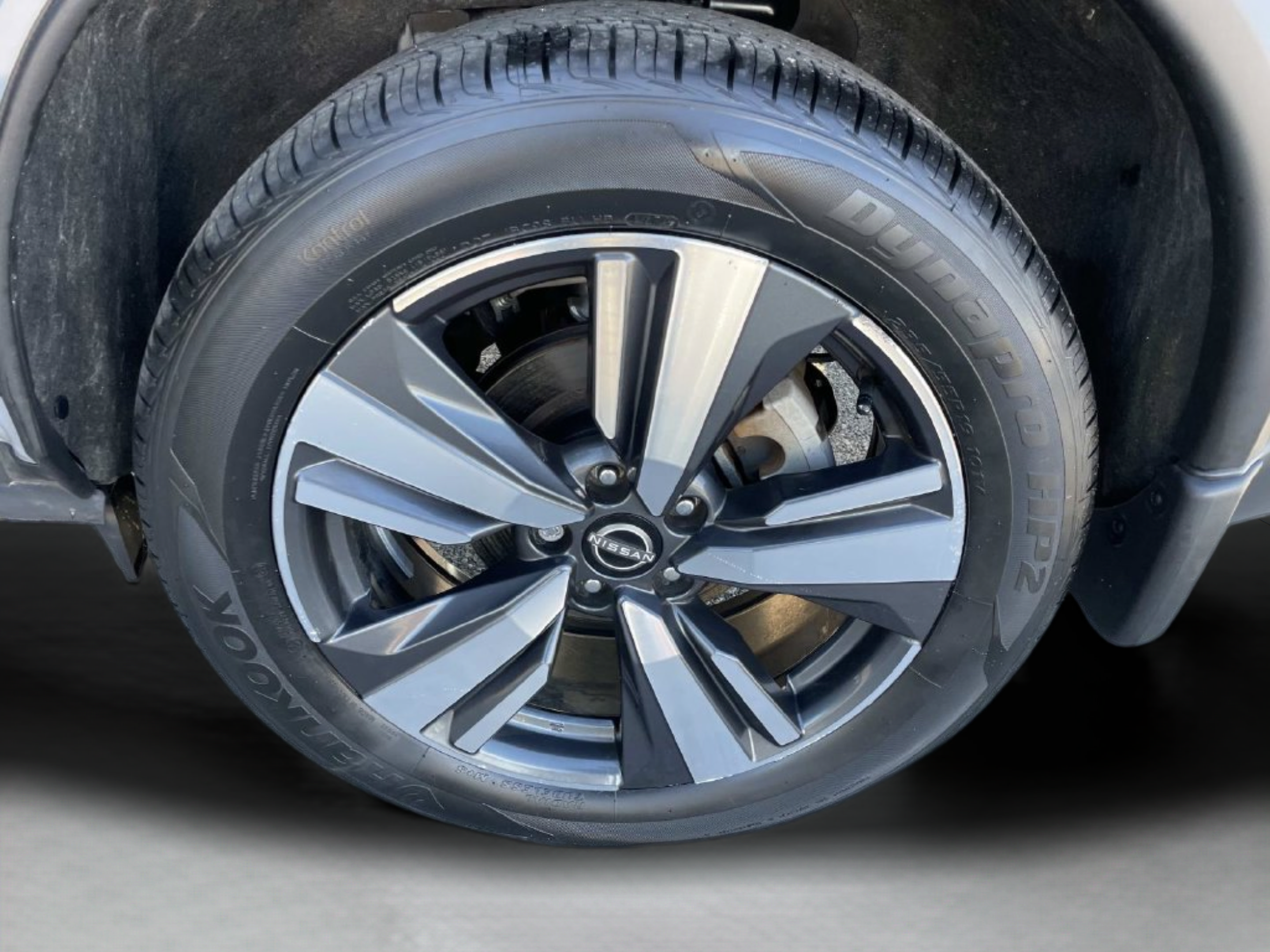 Used 2023 Nissan Rogue SL FWD image 31