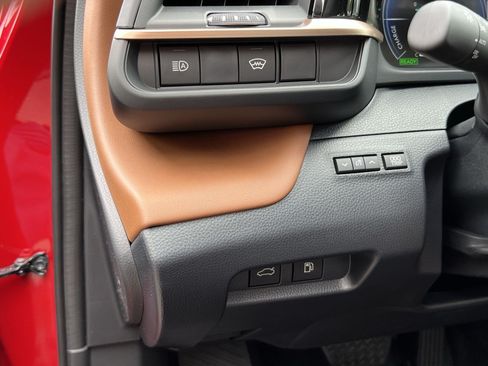 New 2026 Toyota Crown AWD/4WD image 23
