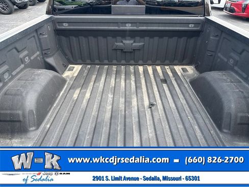 Used 2020 Chevrolet Silverado 1500 LT w/ All-Star Edition AWD/4WD image 10