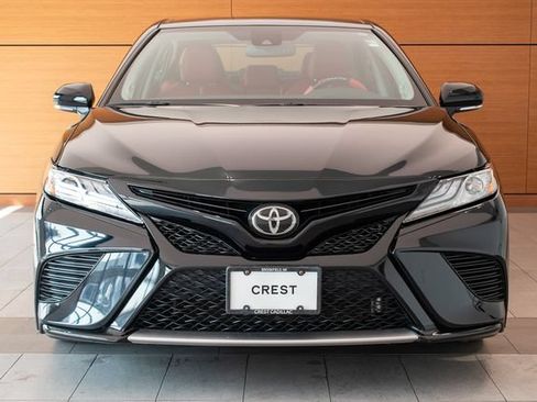 Used 2019 Toyota Camry XSE FWD image 2