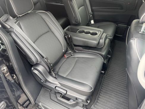 Used 2024 Honda Odyssey Elite image 45