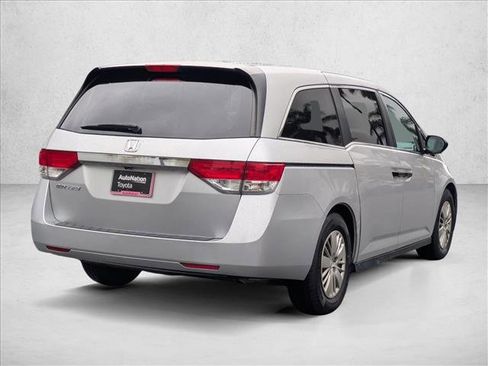 Used 2015 Honda Odyssey LX image 5