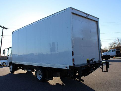 New 2024 Chevrolet Low Cab Forward image 4