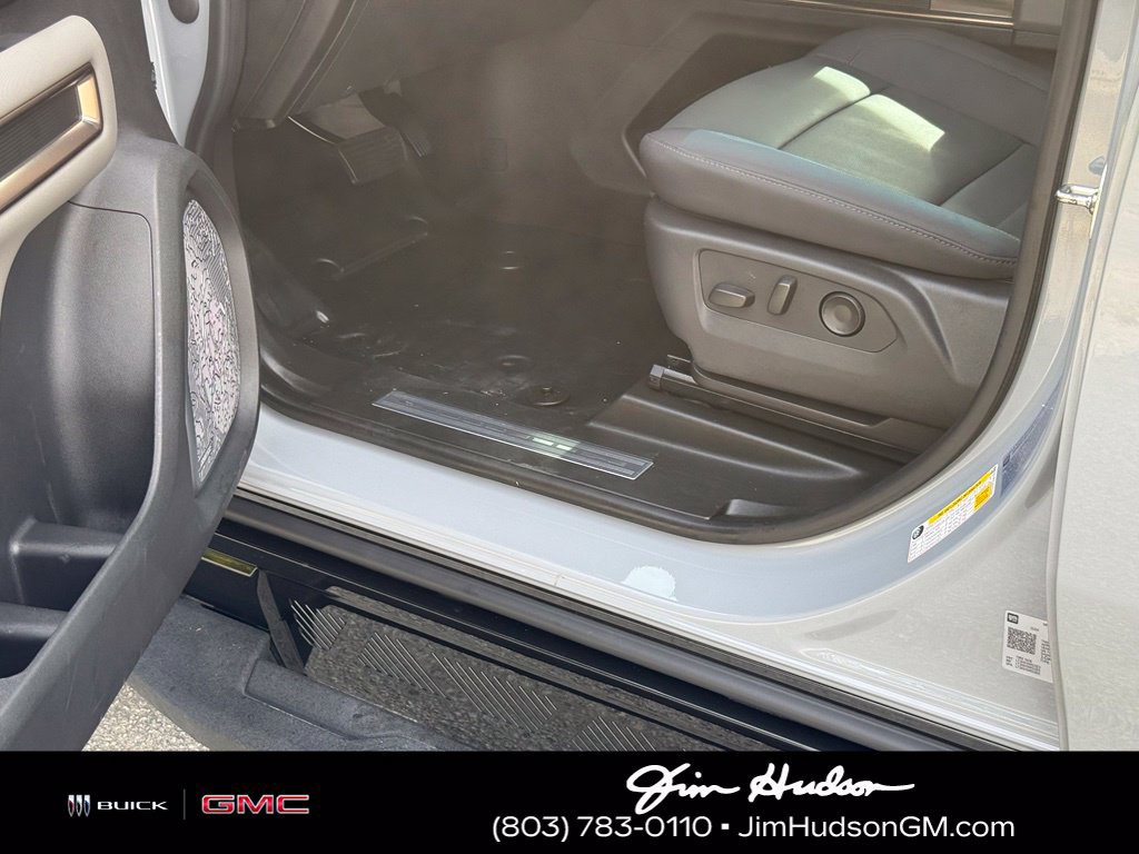 Certified 2025 GMC Hummer EV 3X AWD/4WD image 24