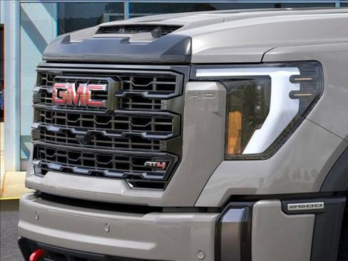 New 2026 GMC Sierra 2500 AT4 image 13