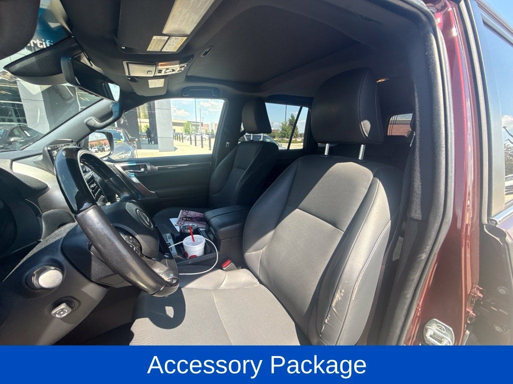 Used 2022 Lexus GX 460 Premium w/ Premium Plus Package AWD/4WD image 4
