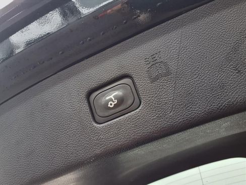 Used 2024 Ford Edge ST-Line image 37