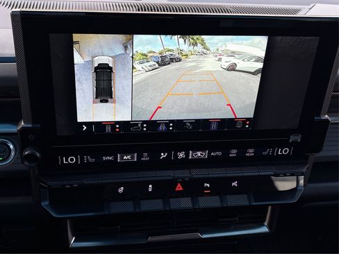 Used 2024 GMC Hummer EV 3X w/ LPO, Cargo Utility Package image 25