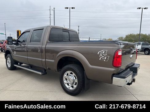Used 2015 Ford F250 Lariat w/ Chrome Package image 15