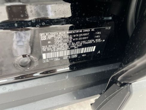 New 2025 Toyota RAV4 XLE image 29