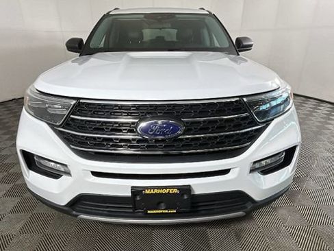 Used 2022 Ford Explorer XLT AWD/4WD image 8