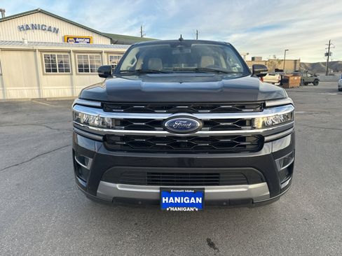 Used 2024 Ford Expedition Max Limited image 8