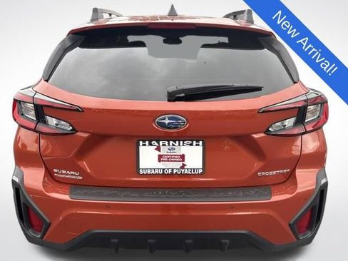 Used 2024 Subaru Crosstrek 2.5i Limited w/ Crosstrek Mirror Package AWD/4WD image 6